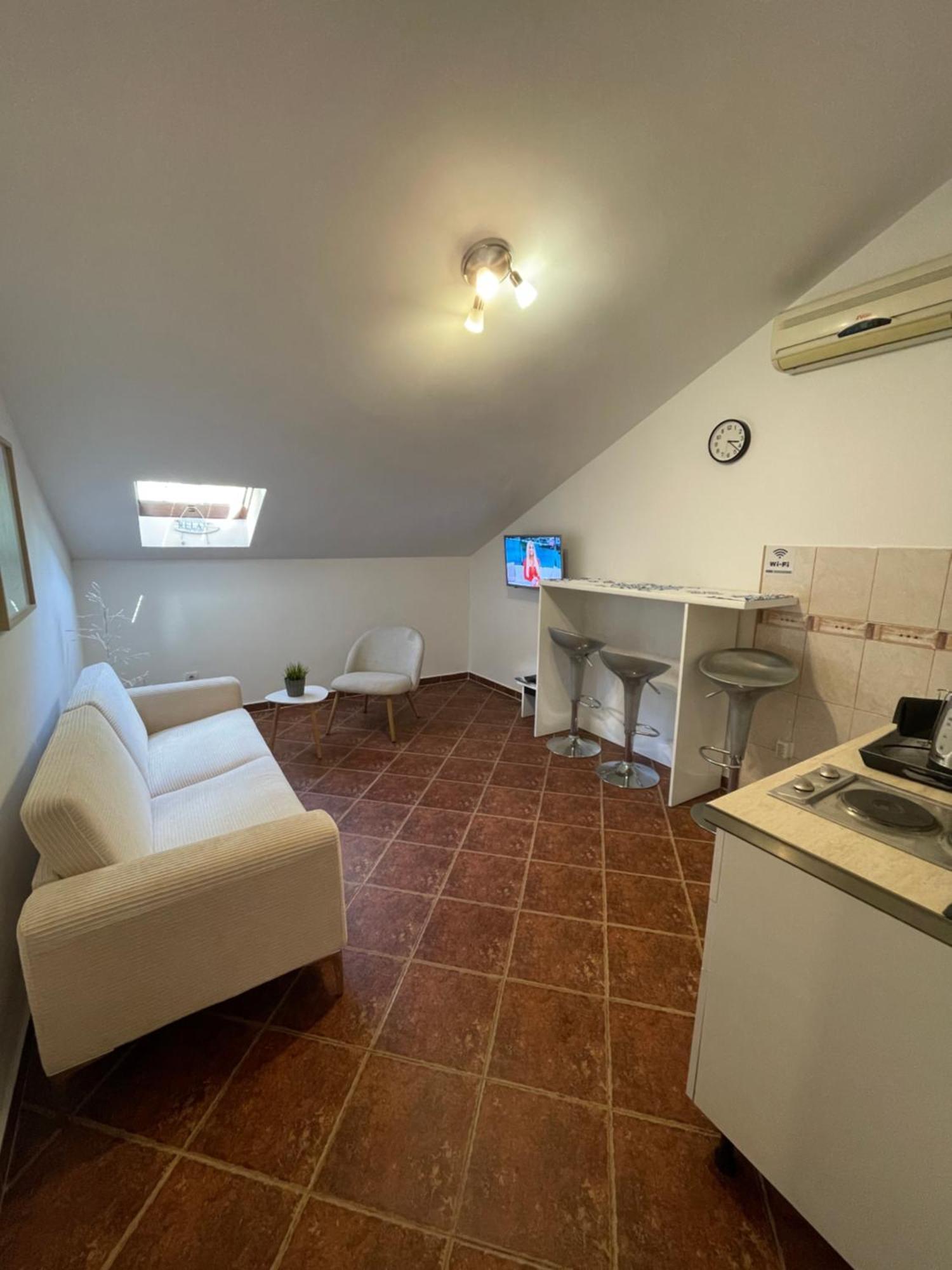 Apartment Damjan Котор Екстер'єр фото