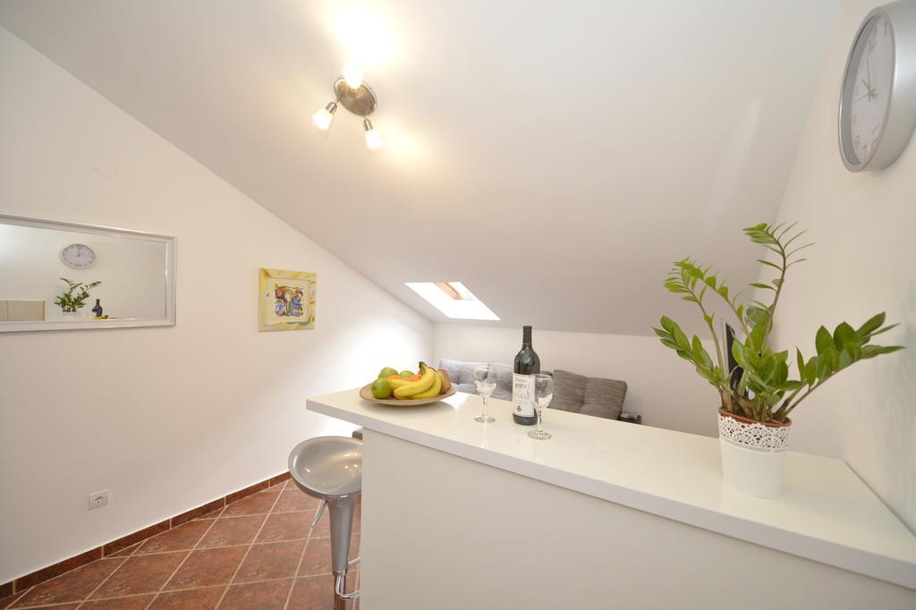Apartment Damjan Котор Екстер'єр фото
